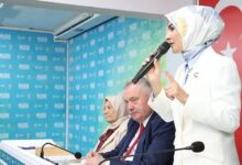 bakan goktas aile ve cocuklara yonelik toplumsal politikalarimizi ulkemiz icin pahali bir yatirim olarak dAwrOAv8