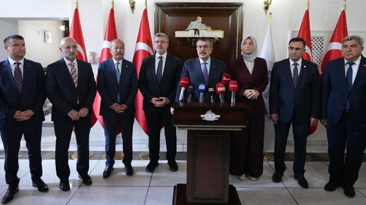 bakan tekin afyonkarahisarda ziyaretlerde bulundu