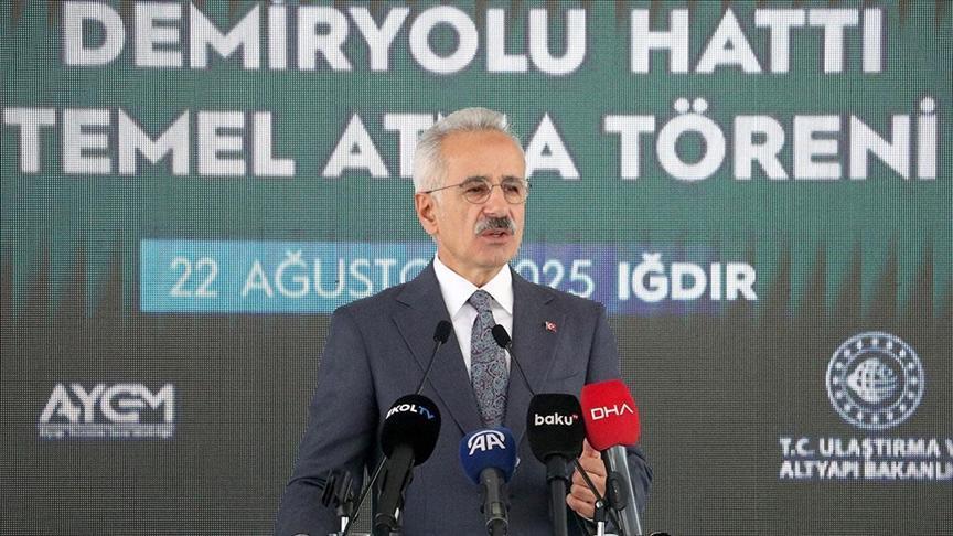 Bakan Uraloğlu: Sadece Türkiye’nin değil, tüm Güney Kafkasya’nın ve Avrasya’nın geleceğine damga vuruyoruz