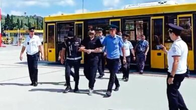 bakan yerlikaya duyurdu kirmizi bultenle aranan 3 hatali turkiyeye getirildi YzkVSqRh