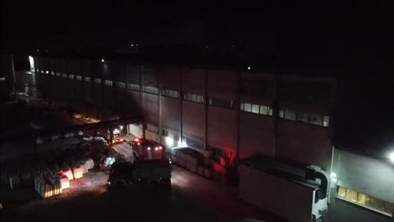 Balıkesir'de kağıt fabrikasında korkutan yangın 11 balikesirde kagit fabrikasinda korkutan yangin 3 b6zAhGza