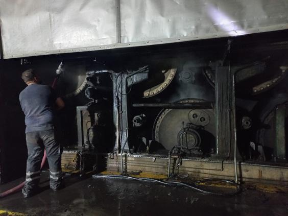 Balıkesir'de kağıt fabrikasında korkutan yangın 12 balikesirde kagit fabrikasinda korkutan yangin 4