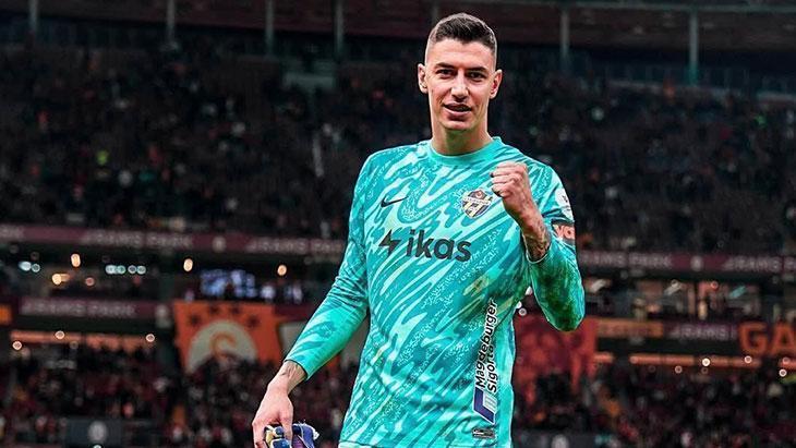 Berke Özer'in yeni ekibi resmen açıklandı! İşte bonservis bedeli 1 berke ozerin yeni ekibi resmen aciklandi iste bonservis bedeli UOZiFUlw