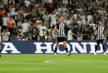 besiktas taraftarindan buyuk tepki birinci yarida sok skor W1vHqODQ