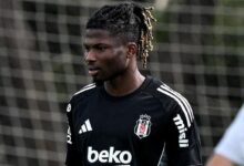 besiktasta el bilal toure birinci egzersizine cikti z9T8YtDv