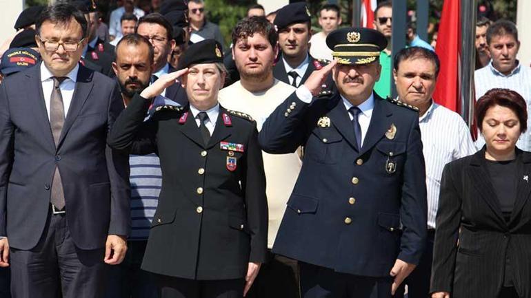 Bir birinci gerçekleşti! Jandarmanın bayan paşası 2 bir birinci gerceklesti jandarmanin bayan pasasi 0