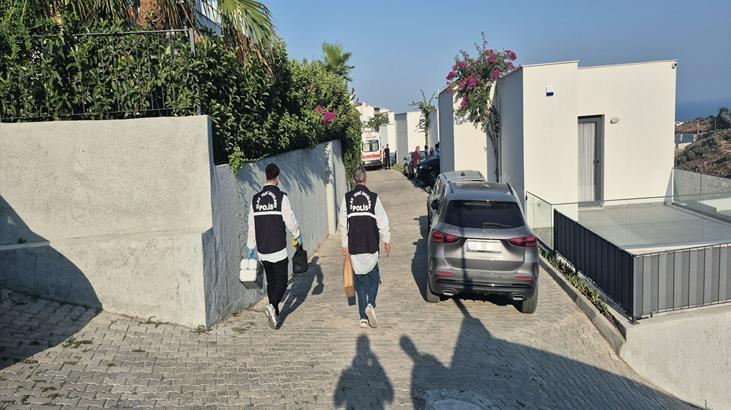 Bodrum’da müthiş olay! İki sevgili başından vurulmuş halde bulundu 1 bodrumda muthis olay iki sevgili basindan vurulmus halde bulundu mFtP9QLt