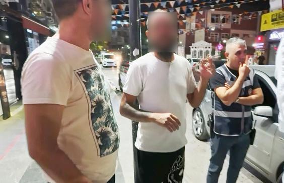 ‘Bu kadar da olmaz’ dedirten olay! Ehliyetsiz, alkollü ve muayenesiz araçla yakalanan şoförden akılalmaz mazeret 9 bu kadar da olmaz dedirten olay ehliyetsiz alkollu ve muayenesiz aracla yakalanan soforden akilalmaz qh1PnjWD