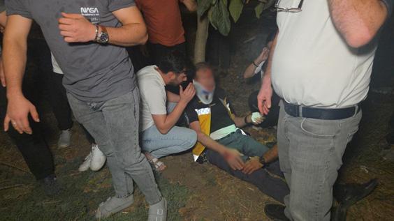 Bursa'da kamyonet ile ambulans çarpıştı: 5 yaralı 3 bursada kamyonet ile ambulans carpisti 5 yarali 1 LH2djFDC