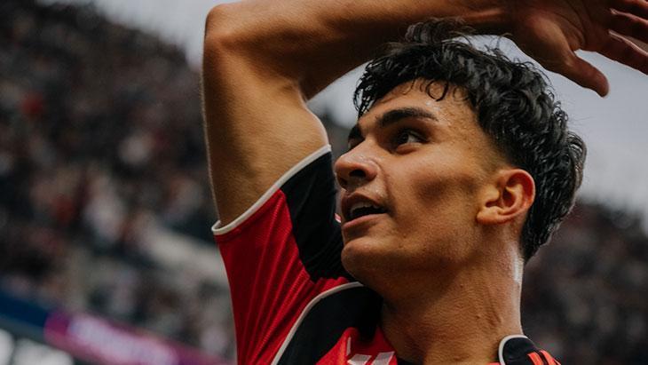 Can Uzun, Bundesliga'da gösteriyle başladı! Farklı zafer 1 can uzun bundesligada gosteriyle basladi farkli zafer