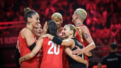 canli dunya sampiyonasinda filenin sultanlari ispanyayi devirdi melissa vargas ve yaprak gosteri fqEcaffS