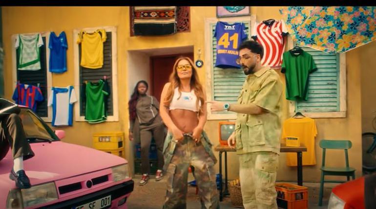 demet akalindan kendisine luks hediye sefoya gonderme yapti 0
