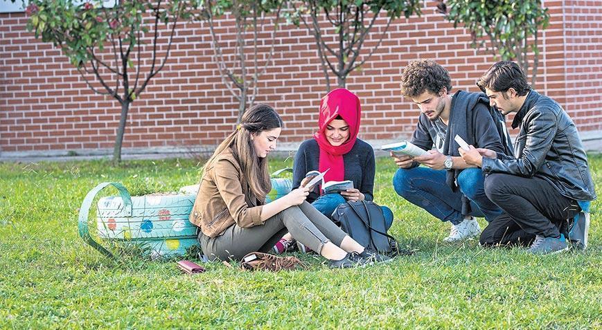 Devlette kontenjanlar düştü, hayaller ve gayeler değişti! Rekor hukukta