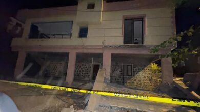 diyarbakirda muthis olay balkon coktu 2si bebek 5 kisi yaralandi jX3aecbS