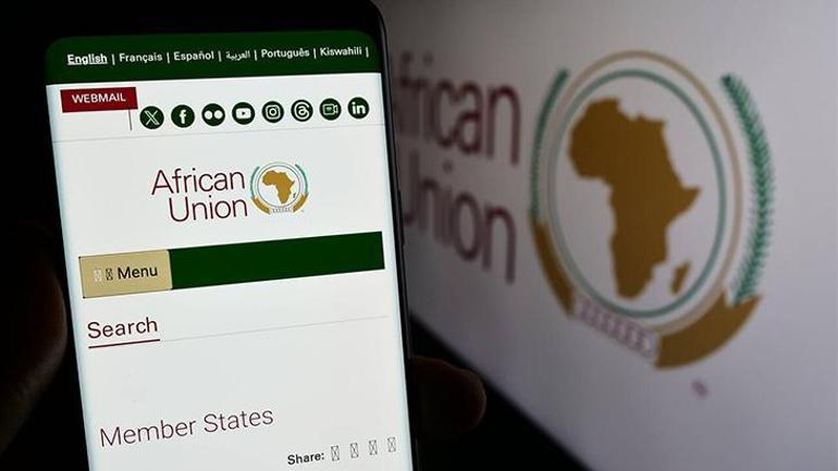 Dünya haritası bildiri mı taşıyor? 400 yıllık Mercator yanlışı: 'Afrika aslında 3 kat büyük' 4 dunya haritasi bildiri mi tasiyor 400 yillik mercator yanlisi afrika aslinda 3 kat buyuk