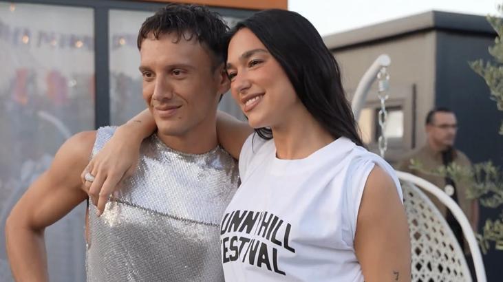 Edis ve Dua Lipa Kosova'da yan yana geldi! Ünlü yıldızı İstanbul'a davet etti 4 edis ve dua lipa kosovada yan yana geldi unlu yildizi istanbula davet etti 2 QSvkfJcb