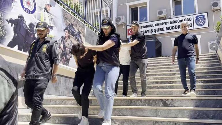 Emine 7 yıl evvel ortadan kaybolmuştu! Parkelerin altından çıkan kan donduran ipucu 3 emine 7 yil evvel ortadan kaybolmustu parkelerin altindan cikan kan donduran ipucu 1 SjUTLs3a