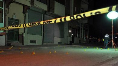 emlakciya gelen telefon kan dondurdu tuttugum meskende cinayet isledim RV2YjJsP