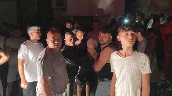 En memnun günleri kabusa döndü! Üzücü haberi alan baba gözyaşlarını tutamadı 8 en memnun gunleri kabusa dondu uzucu haberi alan baba gozyaslarini tutamadi 6 qKQ6dcGm