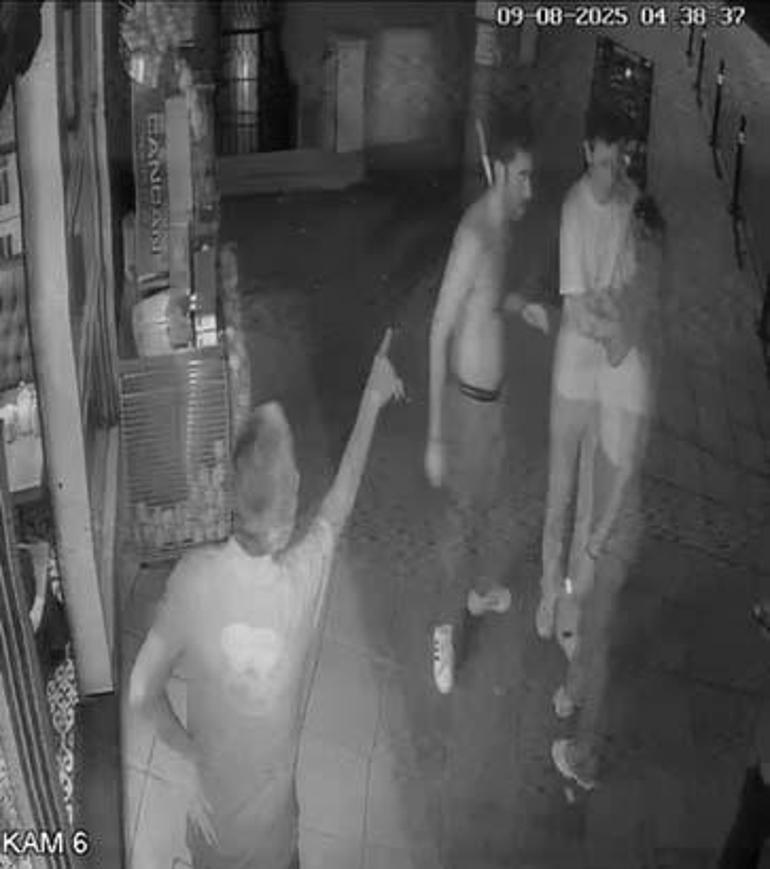 ensesine saplanan bicakla hastaneye gitti dehset dolu anlar kamerada 0