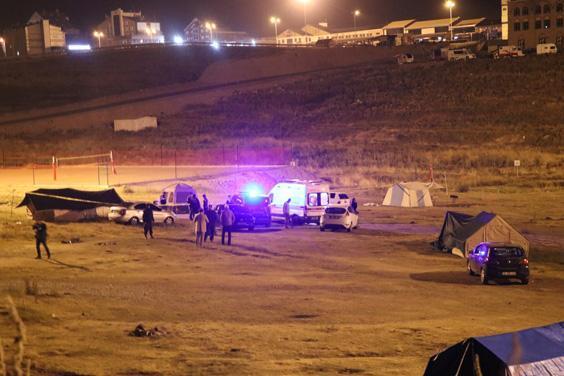 Erciyes'te vahim olay! Kampa giden çift çadırlarında meyyit bulundu 3 erciyeste vahim olay kampa giden cift cadirlarinda meyyit bulundu 1 CYX53ynY