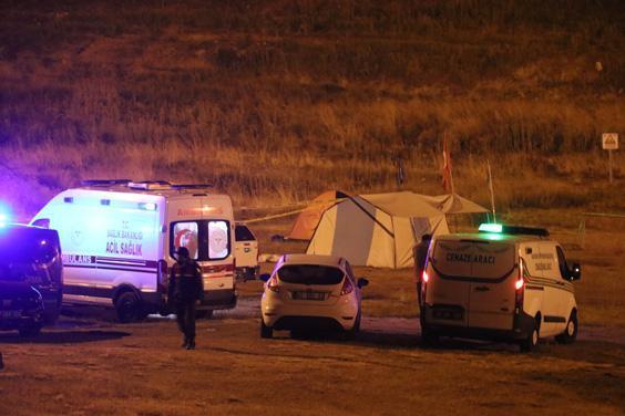 Erciyes'te vahim olay! Kampa giden çift çadırlarında meyyit bulundu 8 erciyeste vahim olay kampa giden cift cadirlarinda meyyit bulundu 6 UFS7SkKp