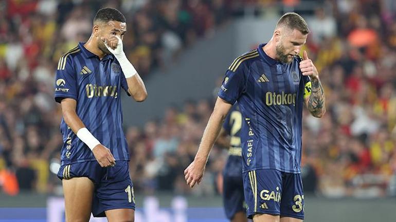 fenerbahcede mourinho ve yildiz futbolcuya sert elestiri formsuzlukla izah edilemez 0 2I4vpGV4