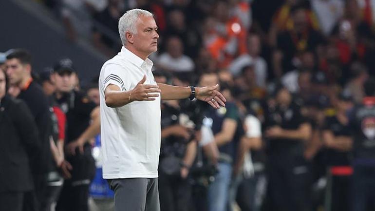 fenerbahcede mourinho ve yildiz futbolcuya sert elestiri formsuzlukla izah edilemez 1 sGvvKlB5