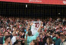 feyenoord taraftarindan fenerbahce macinda sane formasi zd7sNUNR