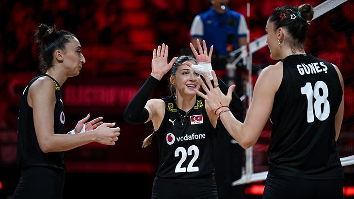 Filenin Sultanları'nda her şey tepe için! 1 filenin sultanlarinda her sey tepe icin 2c2JelYK