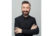 fotograf sanatkari burak bulut yildirimdan londra ve berlinde yeni projeler cP8OmAIR