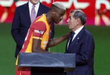 galatasarayda victor osimhenden iktisat dersi MqIP85VC