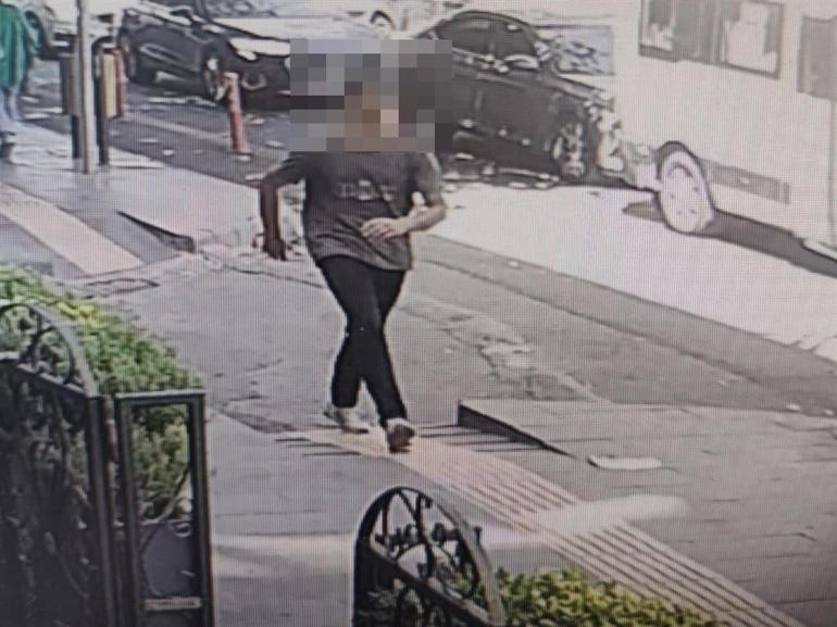 Güpegündüz kaçırmaya kalktı: Kendisinde çocukluğumu gördüğüm için bir anlık nefret duydum 2 gupegunduz kacirmaya kalkti kendisinde cocuklugumu gordugum icin bir anlik nefret duydum 0 OTGvlkCh