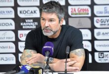 hakan kutlu bir tek topu iceri atamadik R9VMez1I