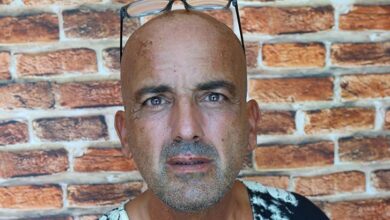 hayatta kalmak icin 40 saat akintiya karsi yuzdu tekne battigi icin beni de cekiyordu srC4SH9u