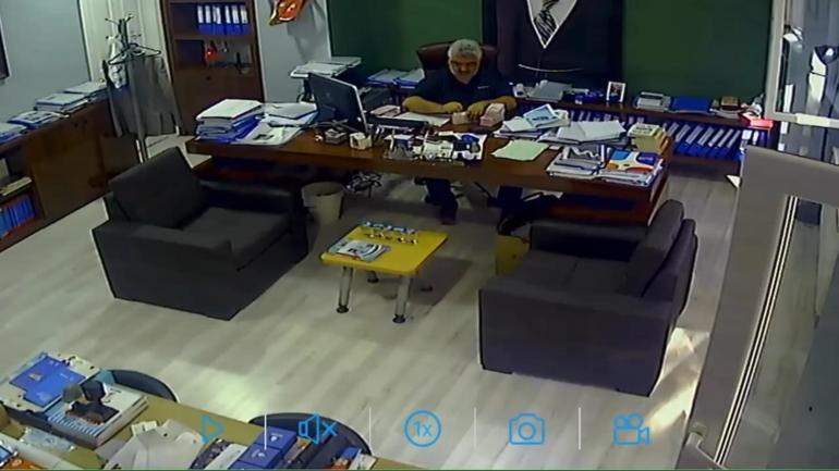 ibb sorusturmasinda yeni rusvet imaji evvelce sayarak hazirladi bu turlu teslim etti 0 SWUZCuPg