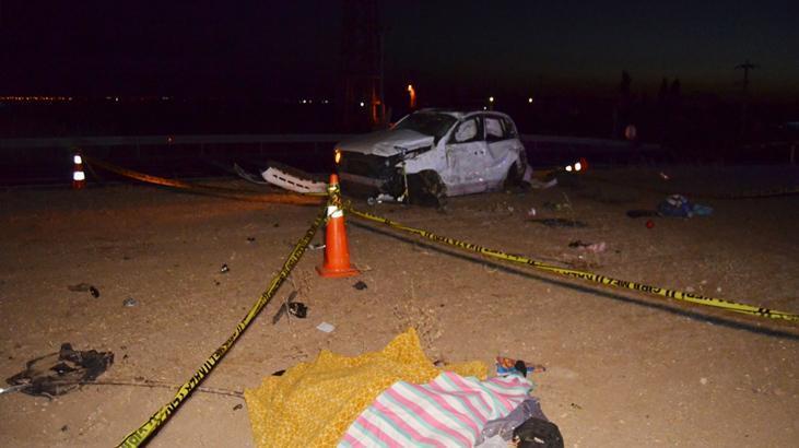 İngiltere'den tatile geldiler, Aksaray'da takla attılar: 2 meyyit, 3 yaralı 3 ingiltereden tatile geldiler aksarayda takla attilar 2 meyyit 3 yarali 1 HzGdyGzs