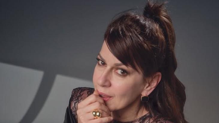ipek tuzcuoglu imaj degisikligine gitti iste yeni saclari 1 i5NFNU8J