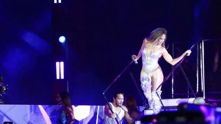 İstanbul'da Jennifer Lopez rüzgarı! Sahne performansıyla yıktı geçti 3 istanbulda jennifer lopez ruzgari sahne performansiyla yikti gecti 1 UWbLfCXP