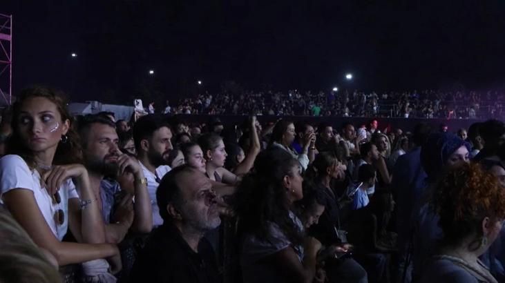 İstanbul'da Jennifer Lopez rüzgarı! Sahne performansıyla yıktı geçti 4 istanbulda jennifer lopez ruzgari sahne performansiyla yikti gecti 2 7mBtleww