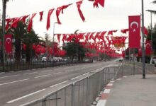 istanbulda kimi yollar trafige kapatildi X1a41xtg