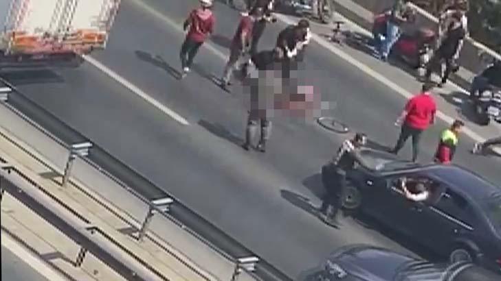 İstanbul'da motosikletle çarpışan profesyonel bisiklet sportmeni hayatını kaybetti 8 istanbulda motosikletle carpisan profesyonel bisiklet sportmeni hayatini kaybetti 6