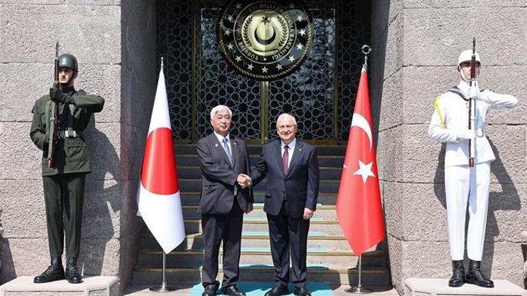 Japonya'nın gözü Türk İHA'larında! Alıma giden sürecin şifreleri: 'Aksungur favori olur' 2 japonyanin gozu turk ihalarinda alima giden surecin sifreleri aksungur favori olur 0 JO6L9KPM