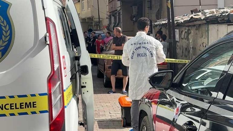 Kağıthane'de mesken arkadaşı vahşeti! İçeri girenler fecî görünümle karşılaştı 3 kagithanede mesken arkadasi vahseti iceri girenler fec gorunumle karsilasti 1 QcNJJGrV