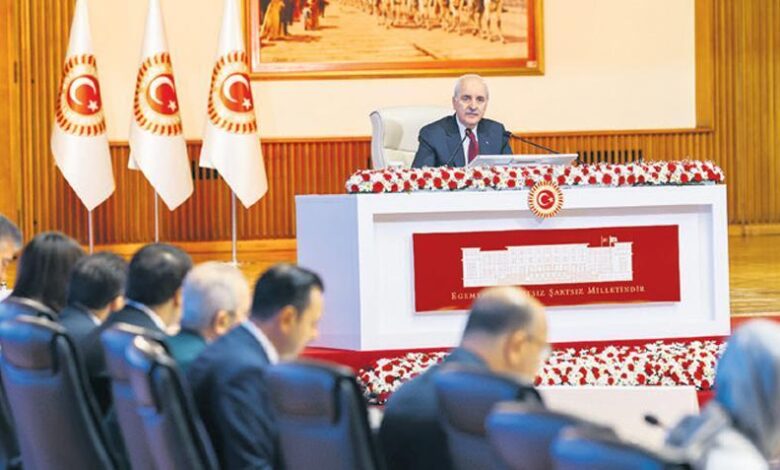 Kurul üçüncü kere toplandı! Siyasi partiler tekliflerini sundu 1 kurul ucuncu kere toplandi siyasi partiler tekliflerini sundu QeEv4dxF