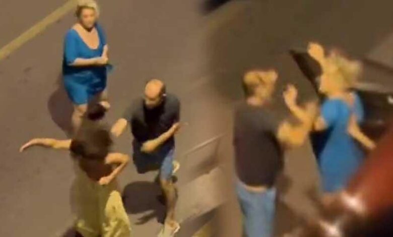 kusadasinda enteresan arbede 2 bayan bir erkek ortaligi ayaga kaldirdi nTAuBa72