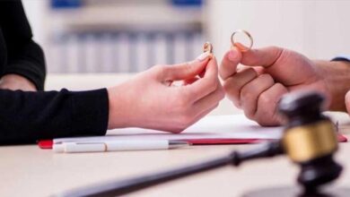 lokal mahkeme kararini uygun bulan yargitaya nazaran meskeni sebepsiz terk etmek tam kusur KlTAvKAA