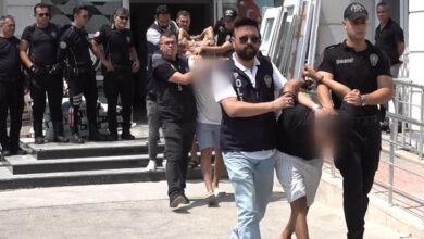 mersinde anne ve kizinin silahla oldurulmesine ait 2 tutuklama BrOn2jPI