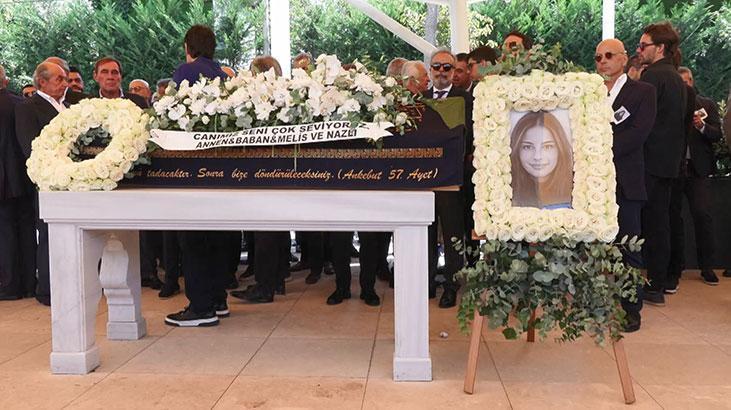 miamide hayatini kaybeden defne akcakayalioglu son seyahatine ugurlandi 6 rwZguFBi