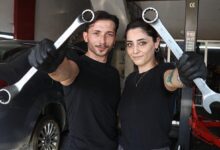 motor tamircisi eleman bulamadi esini yanina alip usta olarak yetistirdi bbrZ9GrE